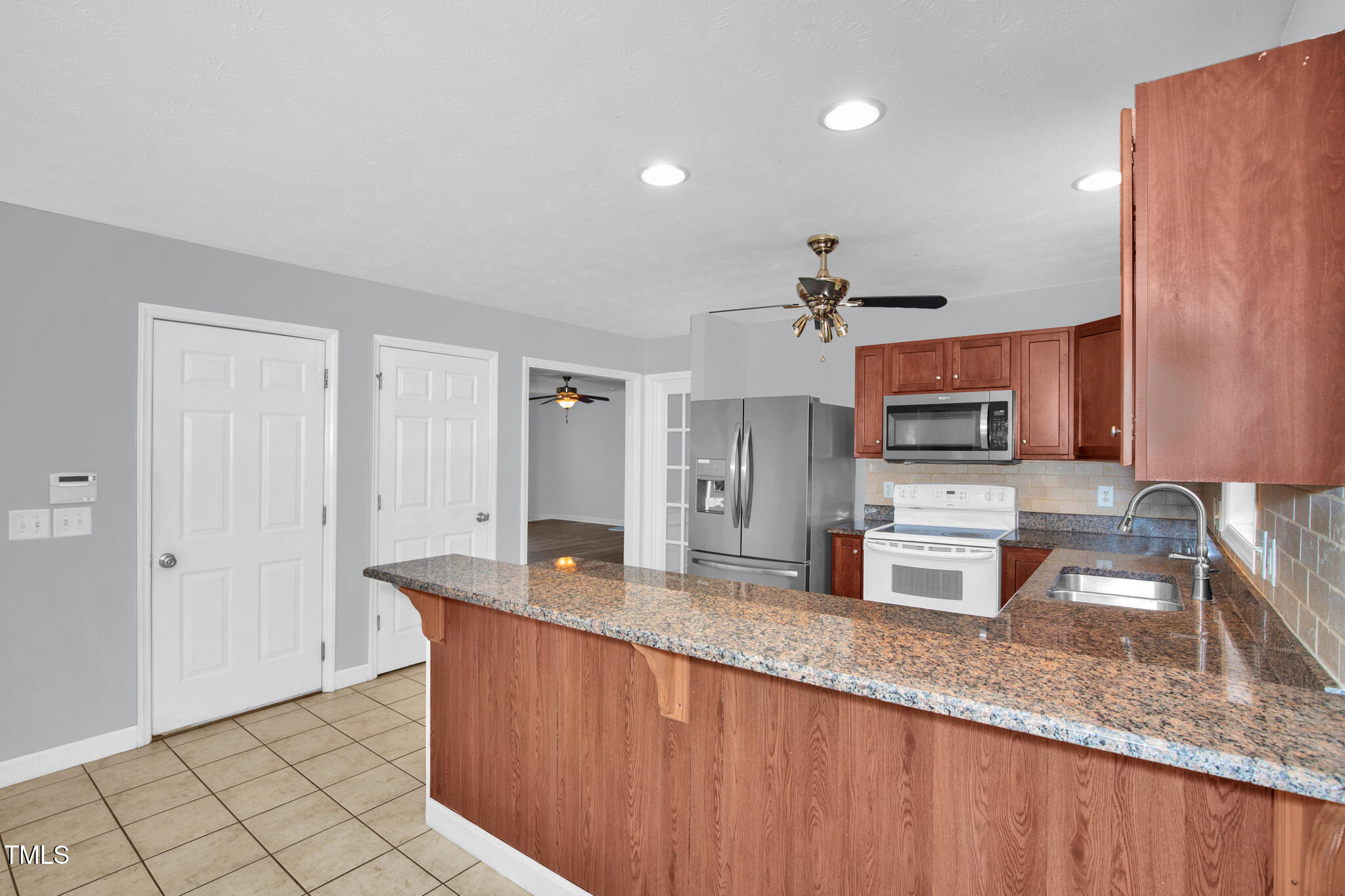 32 Lattimore Road Cameron, NC 28326 - Photo 12 of 41 32 Lattimore Rd(12 of 41 )