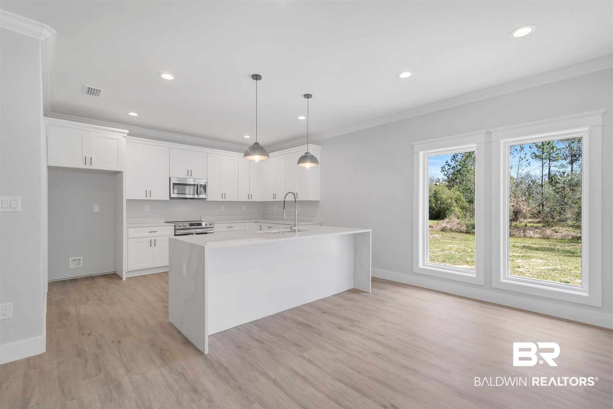 8141 Carmel Circle Foley, AL 36535 - Photo 6 of 23