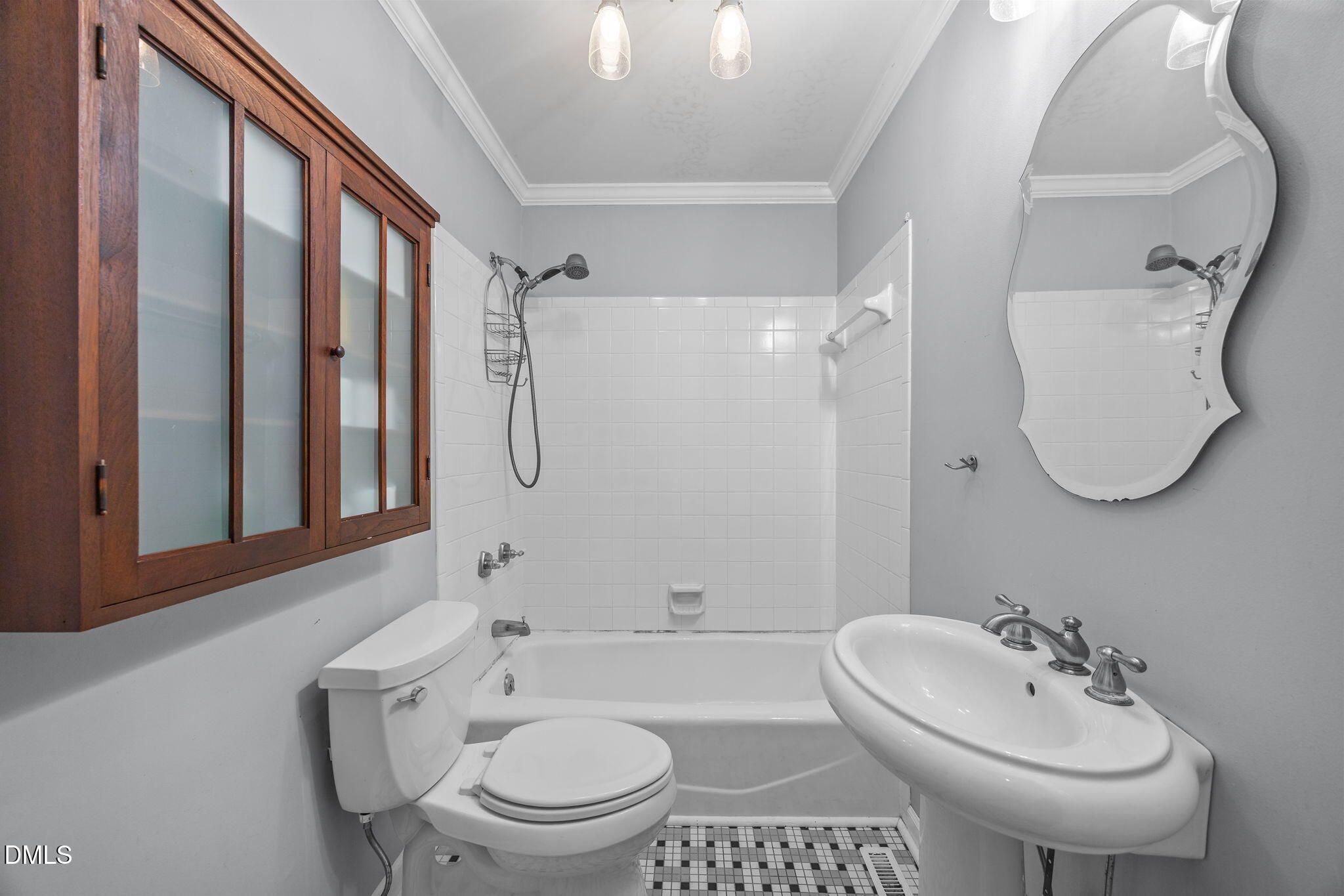 511 North Main Street Graham, NC 27253 - Photo 20 of 42 a bathroom with a sink toilet and shower