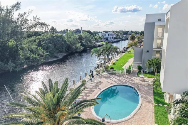 a car parked in front of a building