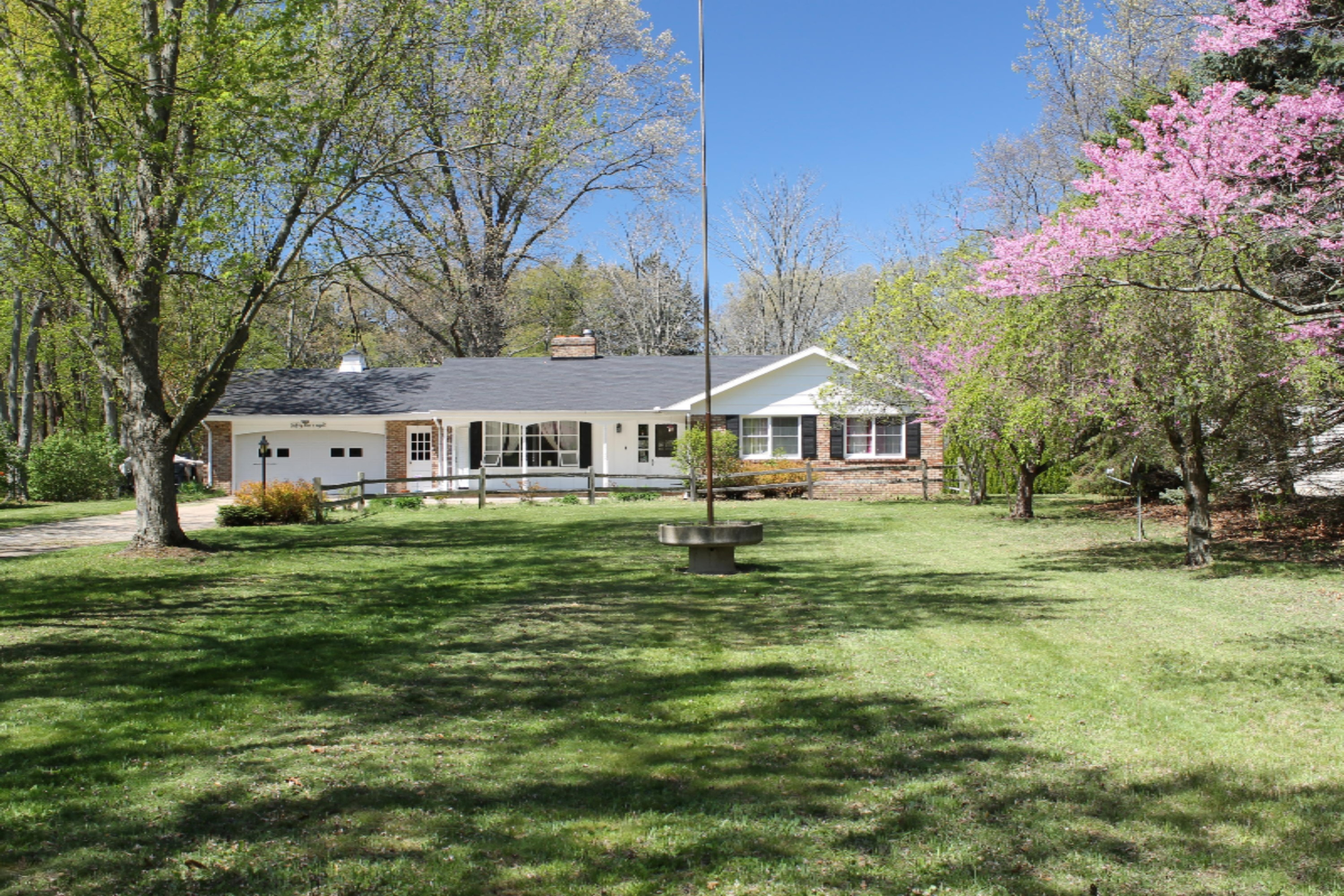 5108 Norman Road St. Joseph, MI 49085 - Photo 2 of 16 B
