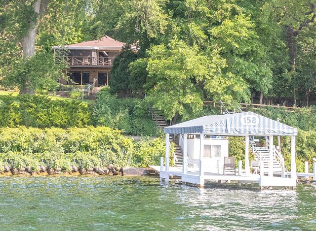 N2284 Aspen Lane, Lake Geneva, WI 53147