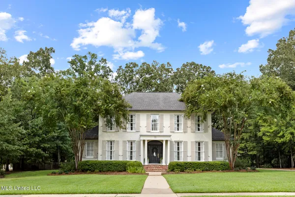 $920,000 | 111 Cherry Laurel Lane, Ridgeland, MS 39157