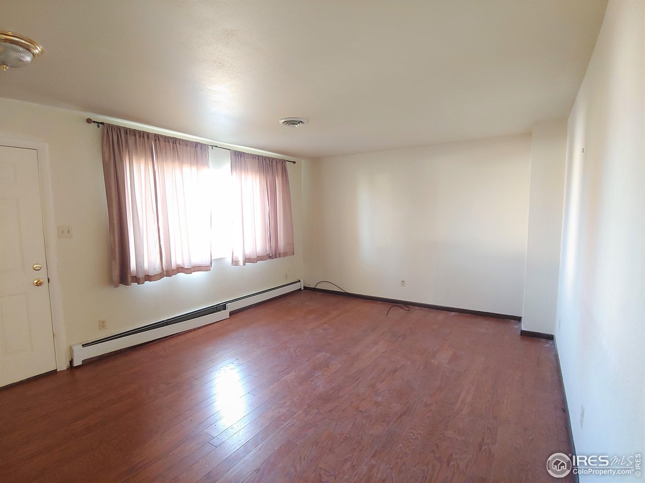 1402 Fillmore Street Sterling, CO 80751 - Photo 6 of 27