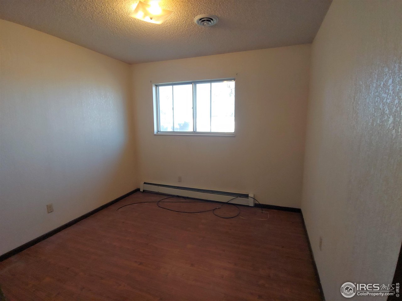 1402 Fillmore Street Sterling, CO 80751 - Photo 10 of 27