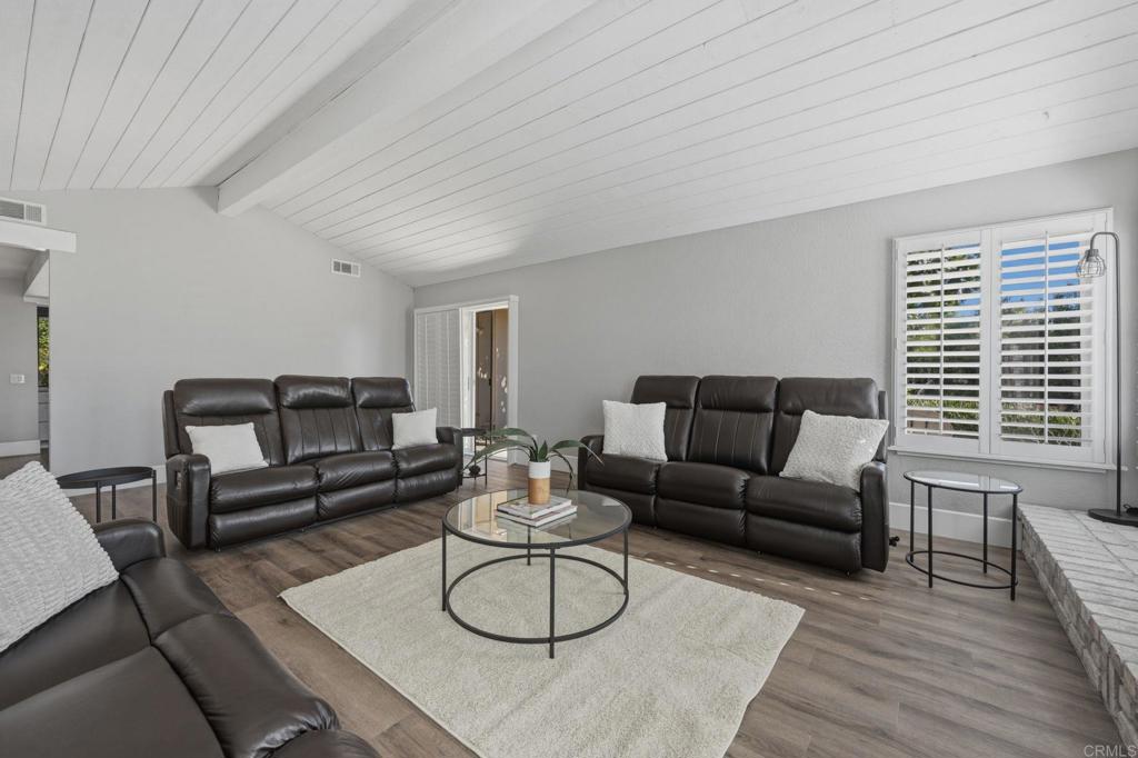 929 Pepper Tree Lane Fallbrook, CA 92028 - Photo 9 of 58