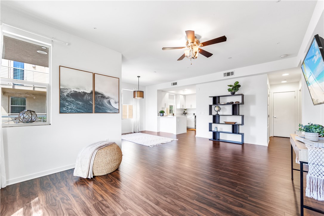 764 Colorado Circle Carson, CA 90745 - Photo 12 of 56 Large living room area