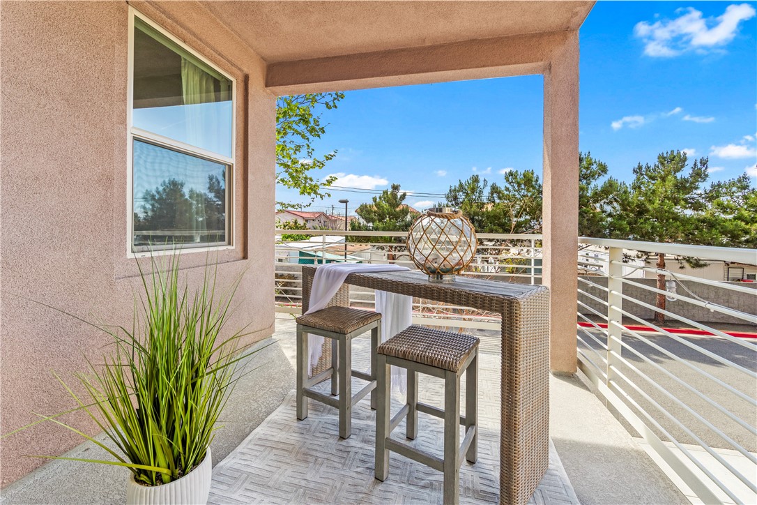 764 Colorado Circle Carson, CA 90745 - Photo 17 of 56 Living room balcony