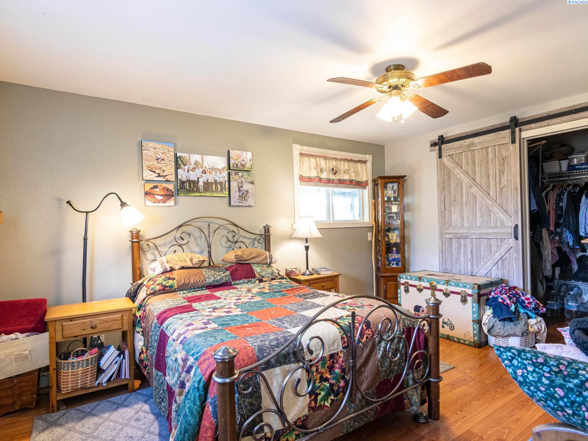 212705 East Bowles Road Kennewick, WA 99337 - Photo 14 of 29 Gallery Image 14