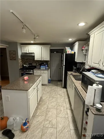 $230,000 | 157 Nadine Drive, Cheektowaga, NY 14225