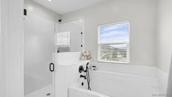 $1,095,000 | 2042 Cherokee Lane, Escondido, CA 92026