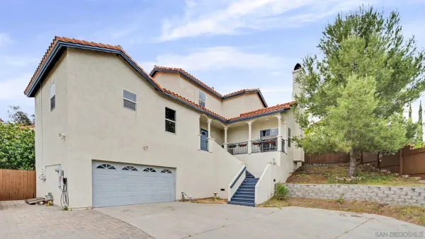 $999,900 | 2042 Cherokee Lane, Escondido, CA 92026