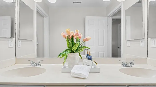 $999,900 | 2042 Cherokee Lane, Escondido, CA 92026