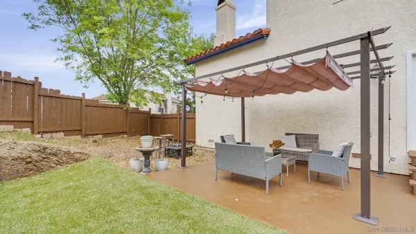 $999,900 | 2042 Cherokee Lane, Escondido, CA 92026