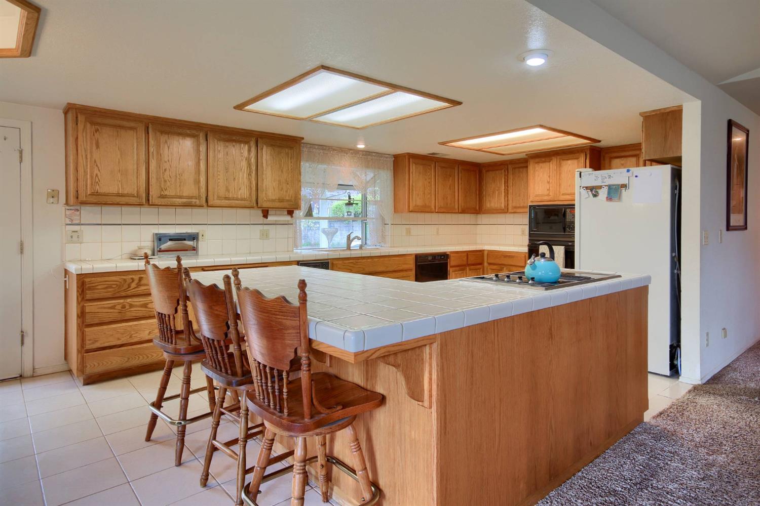 39875 Pine Ridge Way Oakhurst, CA 93644 - Photo 12 of 40 Gallery Image 12