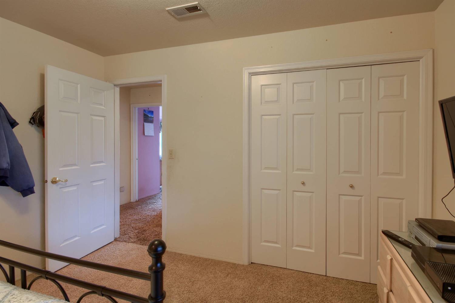 39875 Pine Ridge Way Oakhurst, CA 93644 - Photo 19 of 40 Gallery Image 19