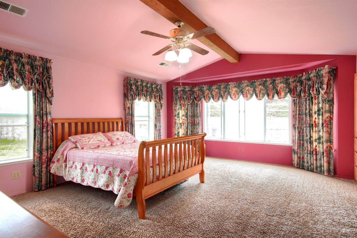39875 Pine Ridge Way Oakhurst, CA 93644 - Photo 23 of 40 Gallery Image 23