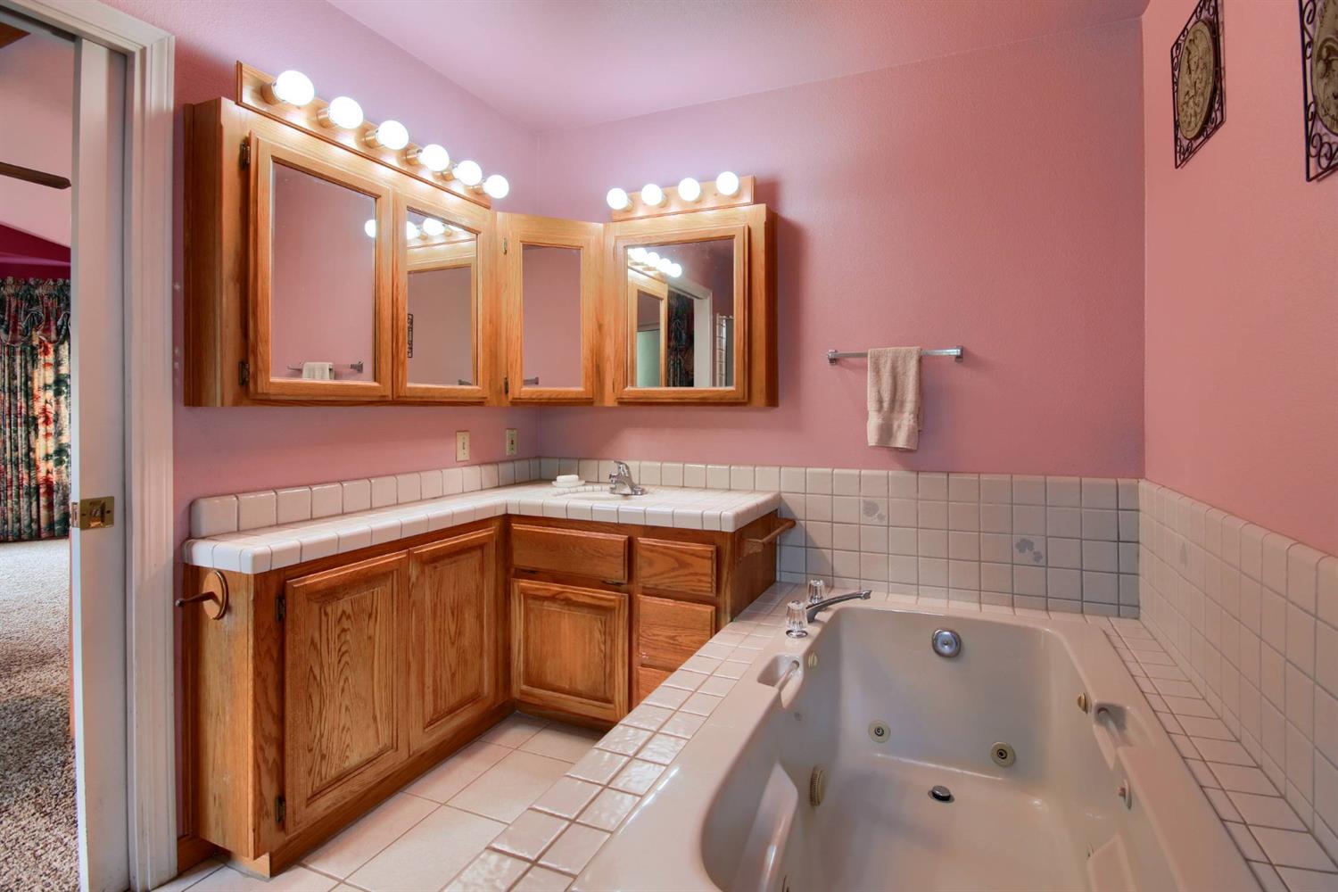 39875 Pine Ridge Way Oakhurst, CA 93644 - Photo 27 of 40 Gallery Image 27