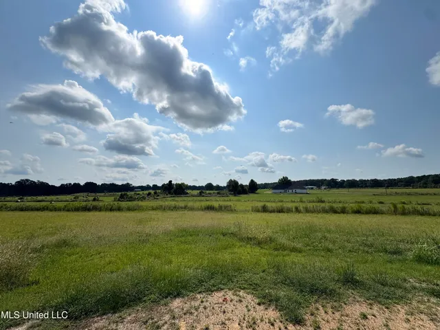 $45,450 | R2 Old Highway 16, Benton, MS 39039