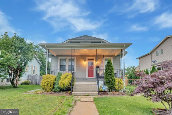 $2,000 | 3704 Coolidge Avenue, Baltimore, MD 21229