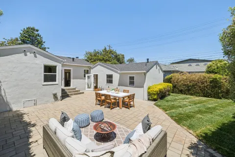 $2,195,000 | 905 Rose Court, Burlingame, CA 94010