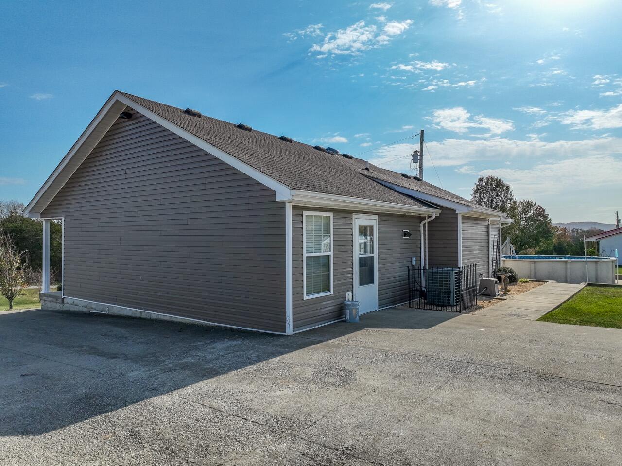 164 Log Cabin Rd-7 Large