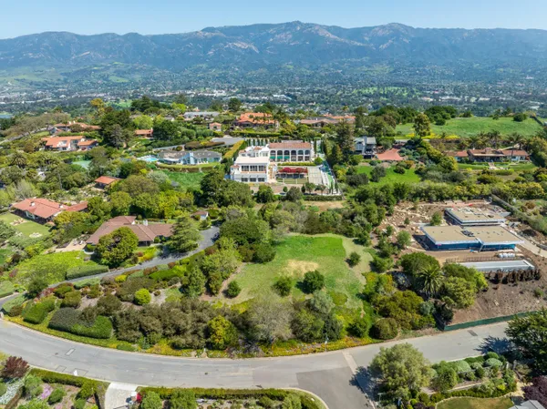 $3,500,000 | 3324 Campanil Drive, Santa Barbara, CA 93109