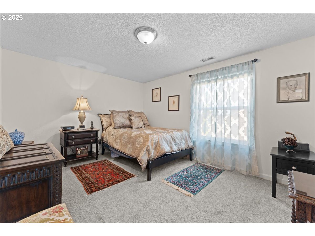 15905 Northeast 33rd Avenue Ridgefield, WA 98642 - Photo 19 of 48