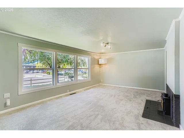 $475,000 | 1124 Northeast 172nd Avenue, Gresham, OR 97230