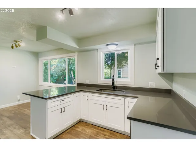 $475,000 | 1124 Northeast 172nd Avenue, Gresham, OR 97230