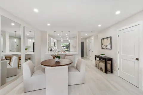 $99,990 | 47 Stratford Lane West, Unit F, Boynton Beach, FL 33436