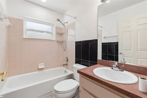 $299,900 | 8445 North River Dune Street, Tampa, FL 33617