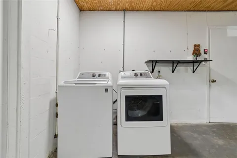 $299,900 | 8445 North River Dune Street, Tampa, FL 33617