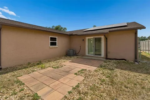 $299,900 | 8445 North River Dune Street, Tampa, FL 33617