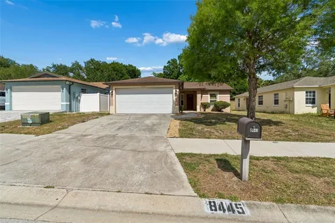 $299,900 | 8445 North River Dune Street, Tampa, FL 33617