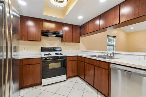 $299,900 | 8445 North River Dune Street, Tampa, FL 33617