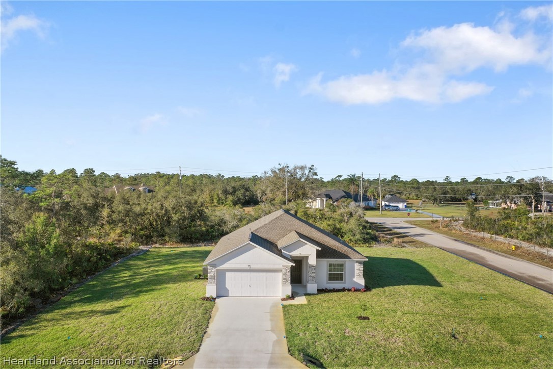 6151 Monegro Street Sebring, FL 33872 - Photo 2 of 36