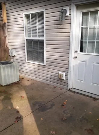 $950 | 784 Cherrybark Lane, Unit 2, Clarksville, TN 37040