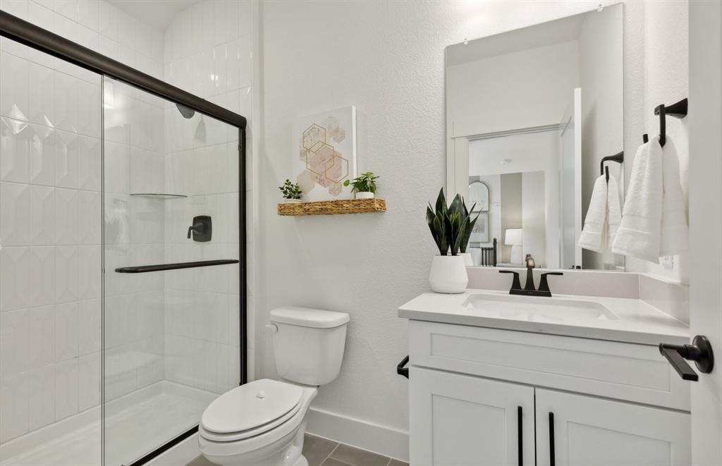 4729 Ripley Court Celina, TX 75009 - Photo 15 of 16 *Model Representation - Spacious secondary bathroom
