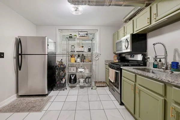 $120,000 | 417 Wisconsin Avenue, Unit GN, Oak Park, IL 60302