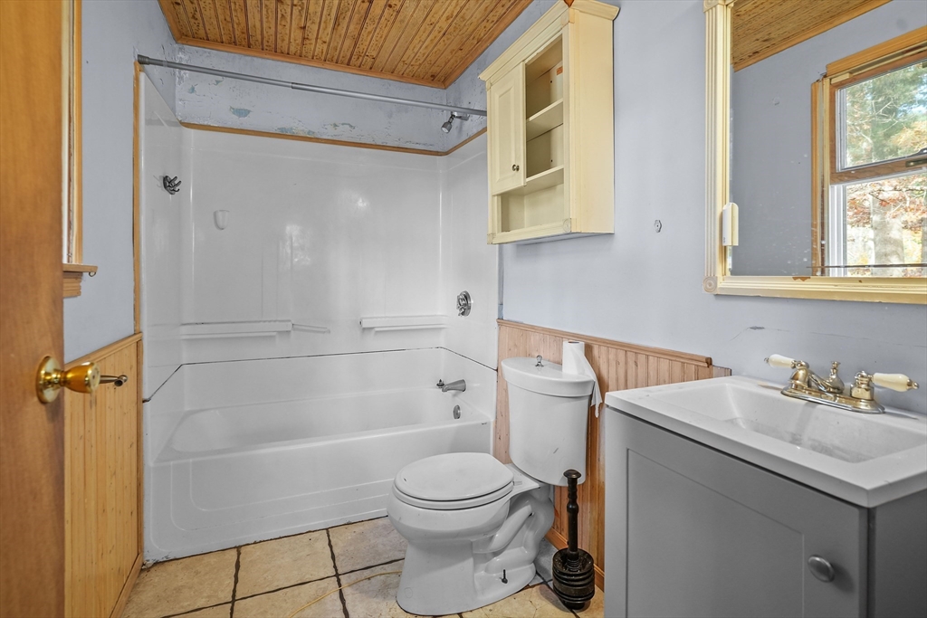 11 14th Avenue Wareham, MA 02571 - Photo 24 of 31