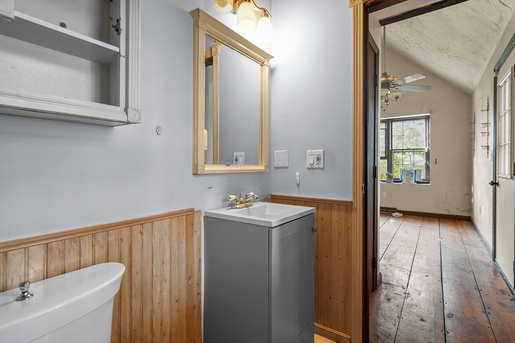 11 14th Avenue Wareham, MA 02571 - Photo 25 of 31