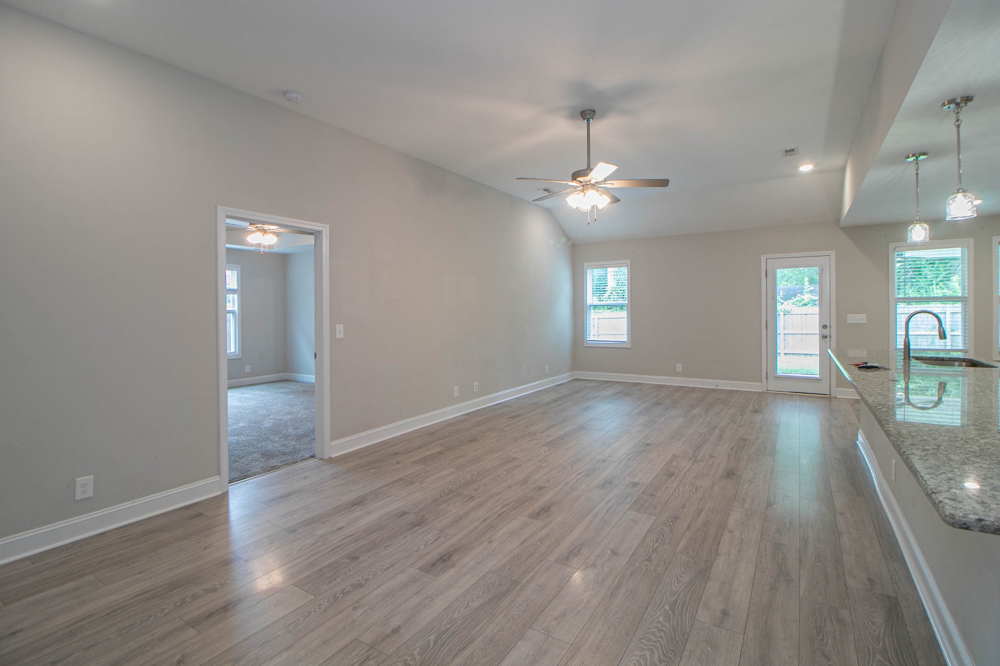 220 King Road Clarksville, TN 37042 - Photo 5 of 29