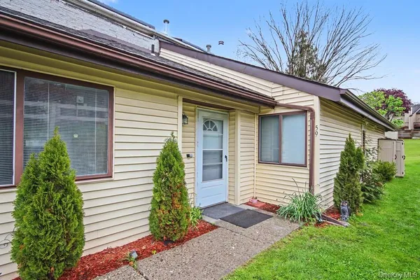 $285,000 | 59 Country Club Drive, Florida, NY 10921