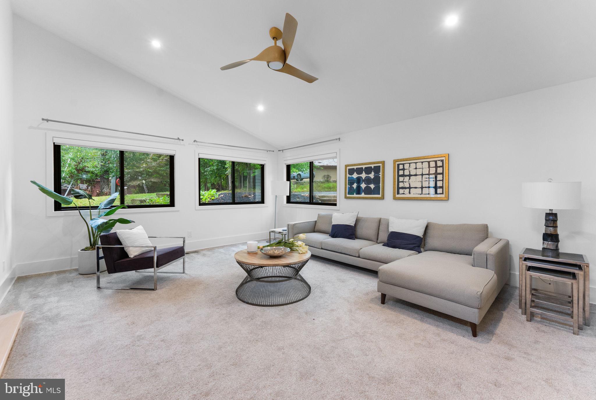 1044 Bellview Road McLean, VA 22102 - Photo 46 of 105