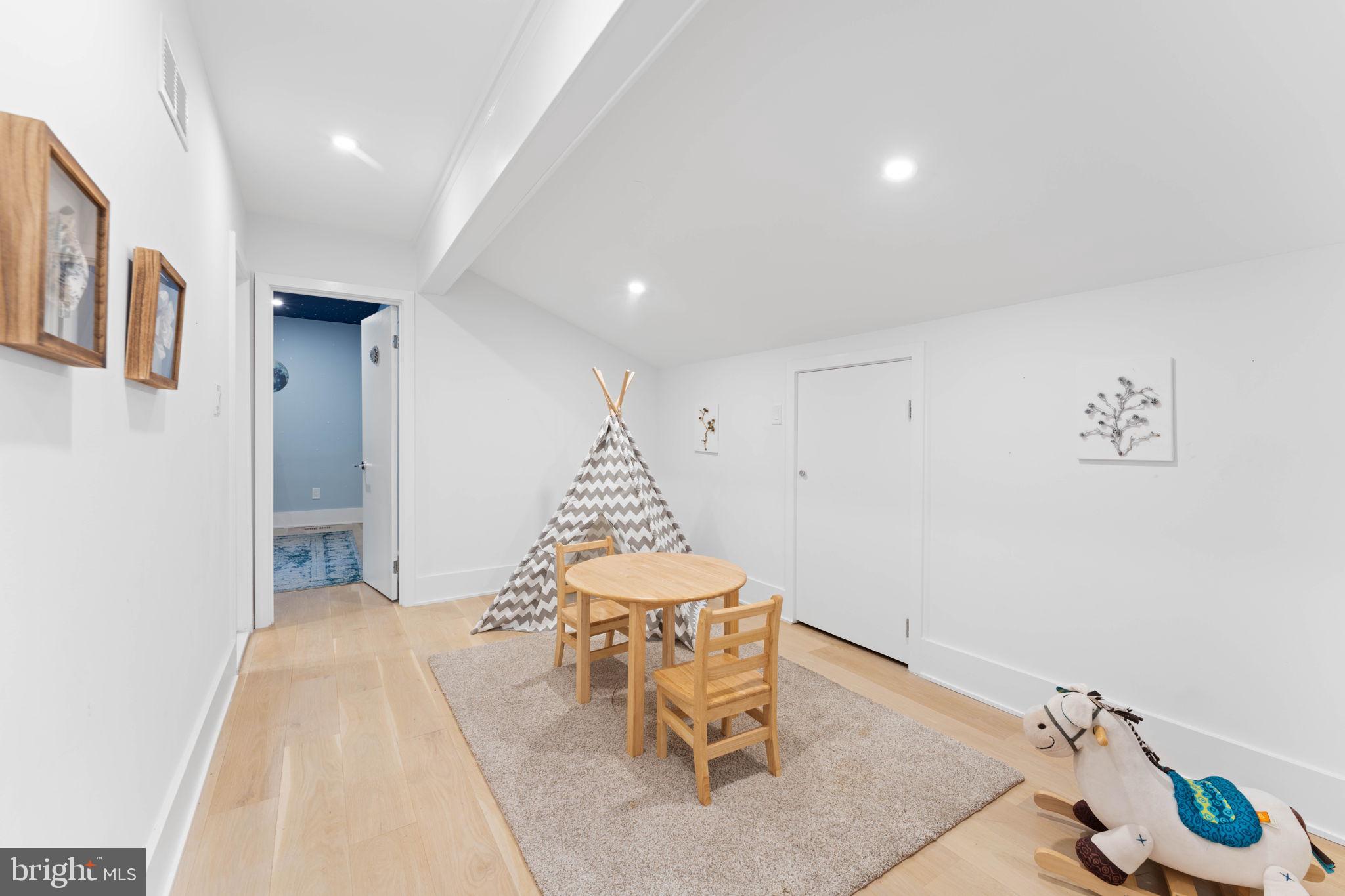 1044 Bellview Road McLean, VA 22102 - Photo 75 of 105