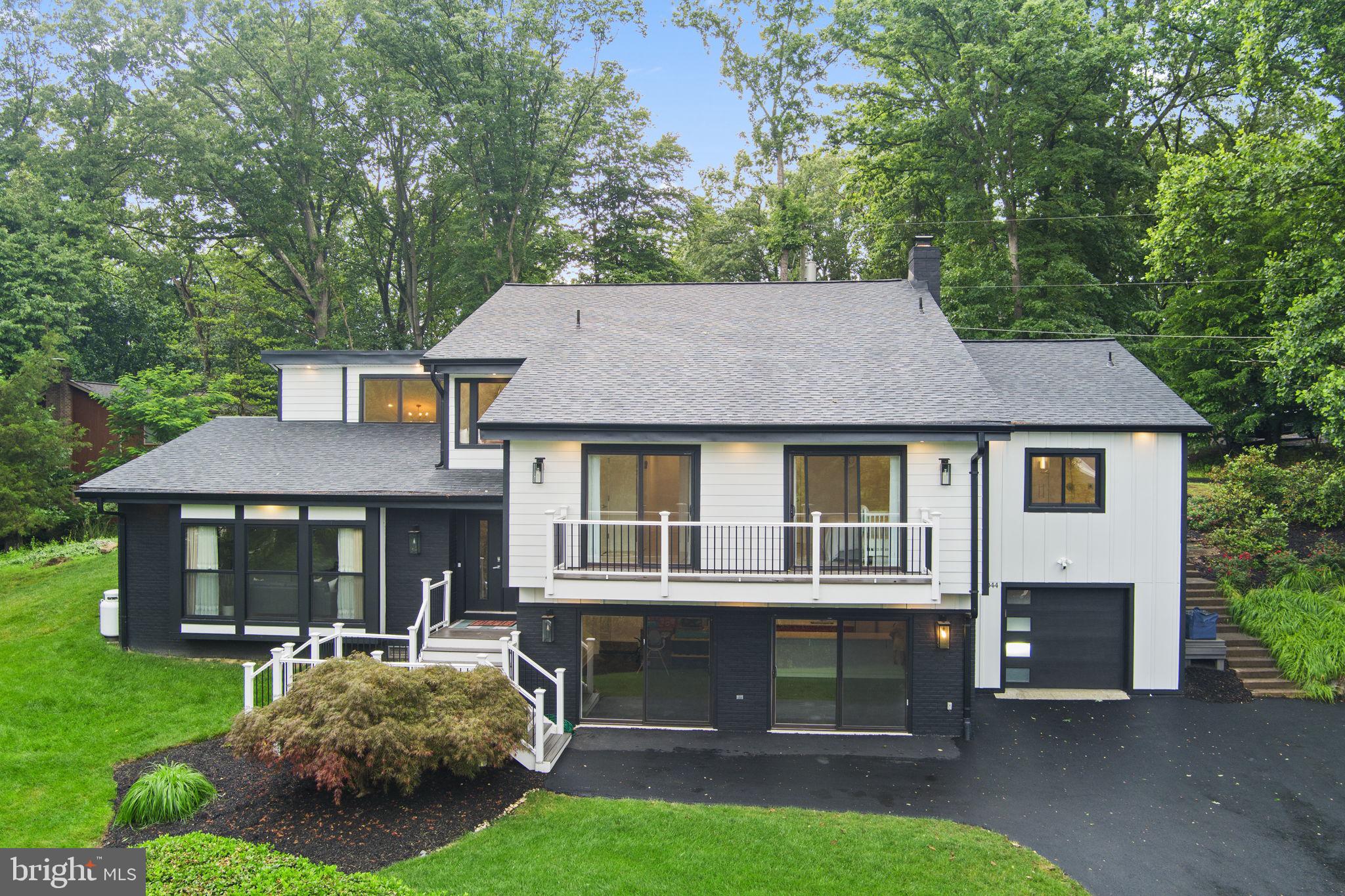 1044 Bellview Road McLean, VA 22102 - Photo 10 of 105