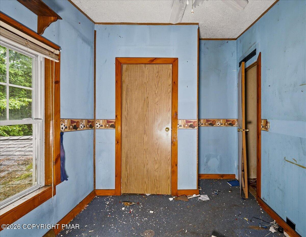 148 Walnut Street Kunkletown, PA 18058 - Photo 7 of 23 08-HomeView_Media-148_Walnut_St