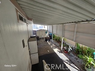 195 Tierra Rejada Road, Unit 29 Simi Valley, CA 93065 - Photo 12 of 33 a lobby with furniture and potted plants