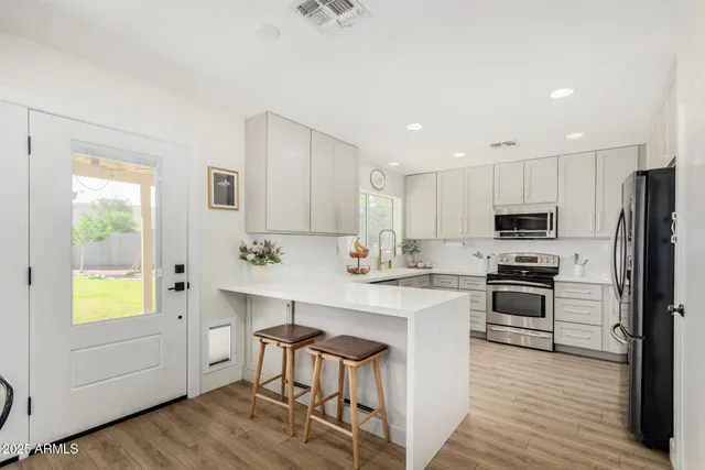 $549,900 | 5855 East Hopi Circle, Mesa, AZ 85206